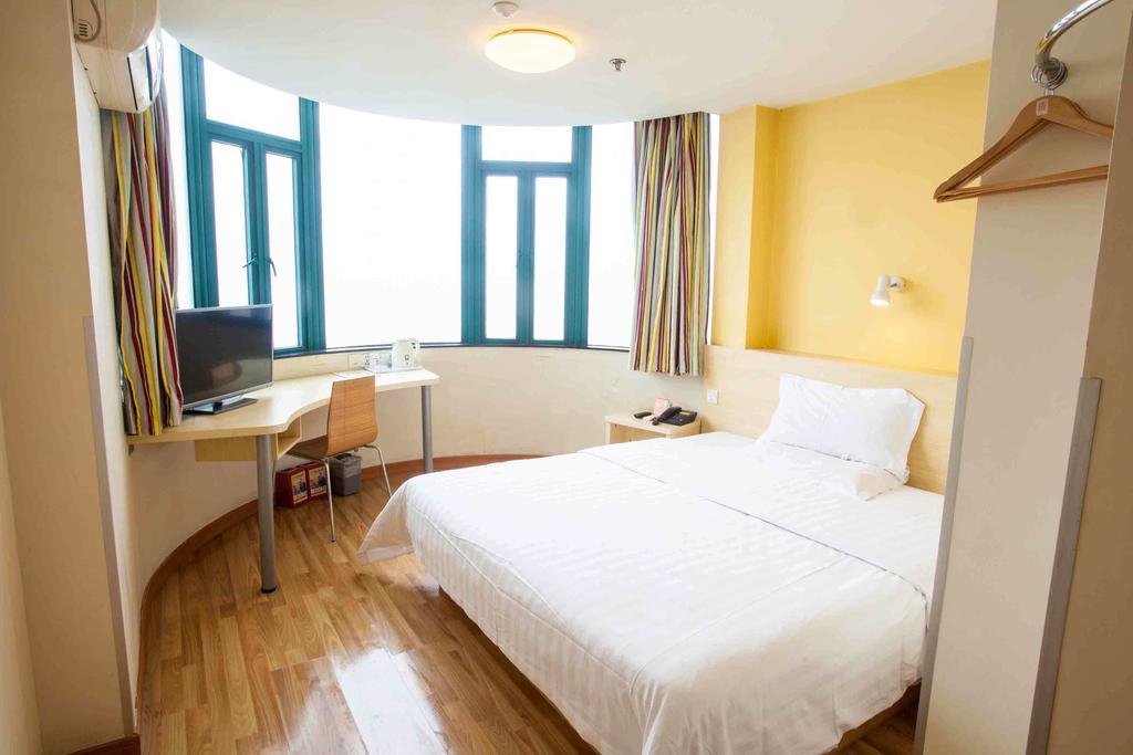7Days Inn Yueyang East Maoling Pedestrain Street المظهر الخارجي الصورة