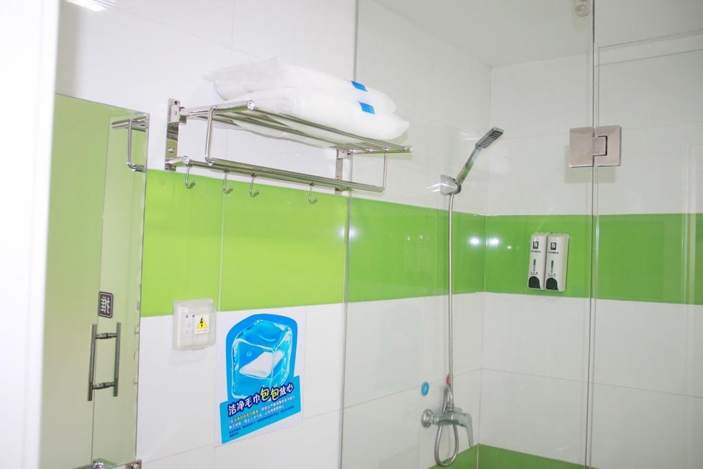 7Days Inn Yueyang East Maoling Pedestrain Street المظهر الخارجي الصورة